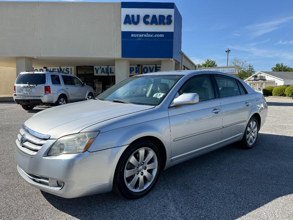 2007 Toyota Avalon XLS's photo