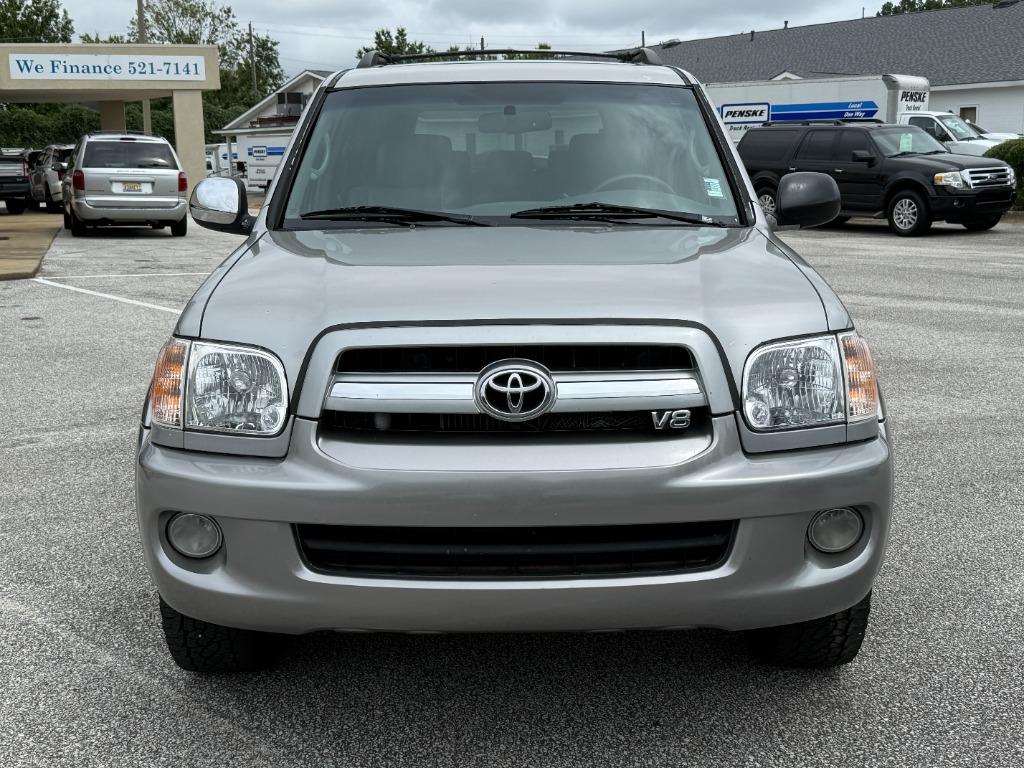 2007 Toyota Sequoia Limited photo 3