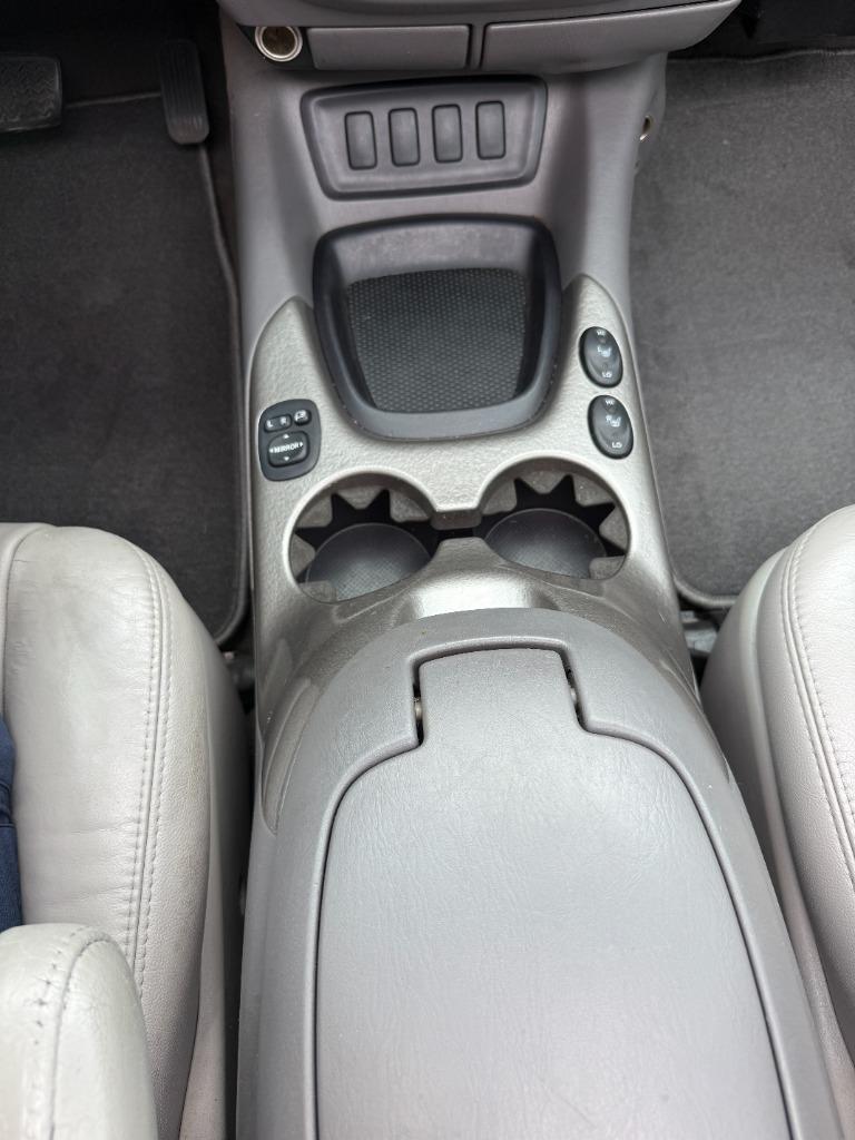2007 Toyota Sequoia Limited photo 19