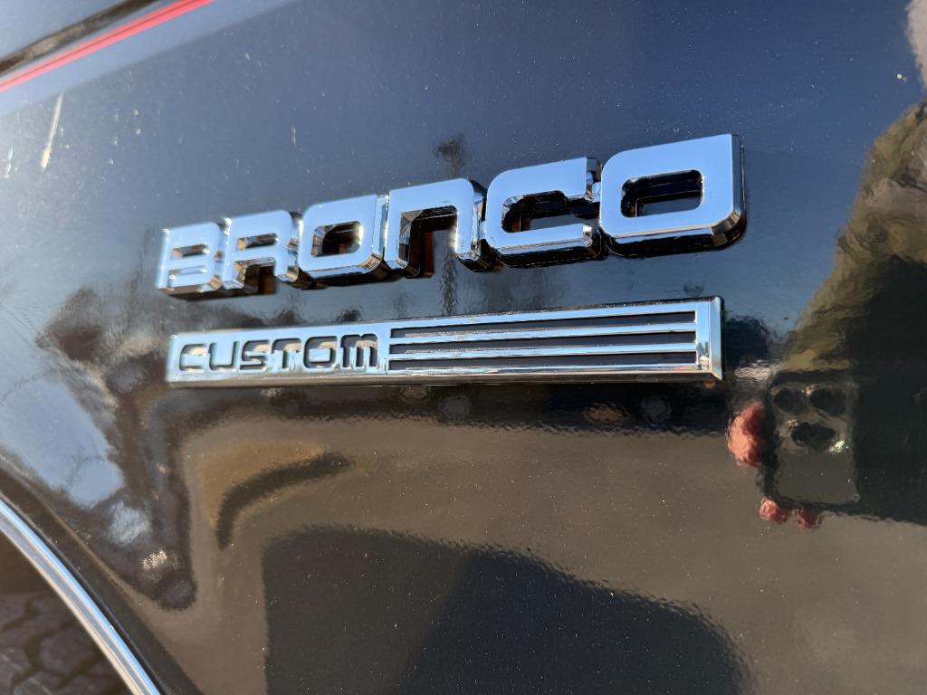 1987 Ford Bronco - Photo 20