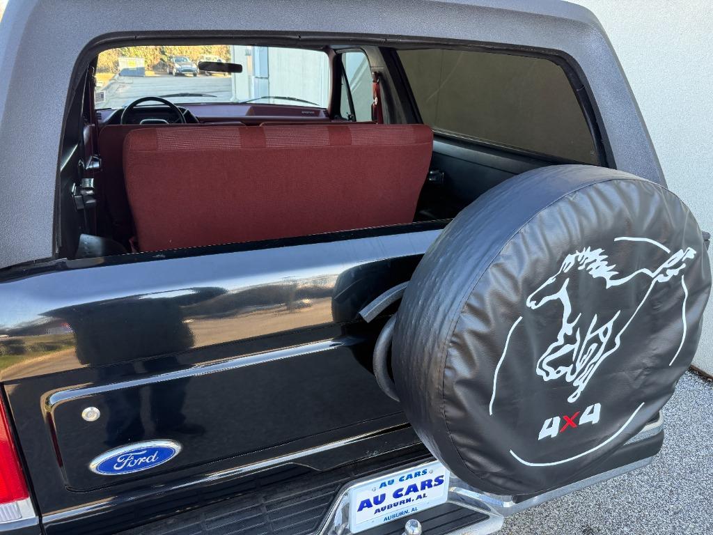 1987 Ford Bronco - Photo 7