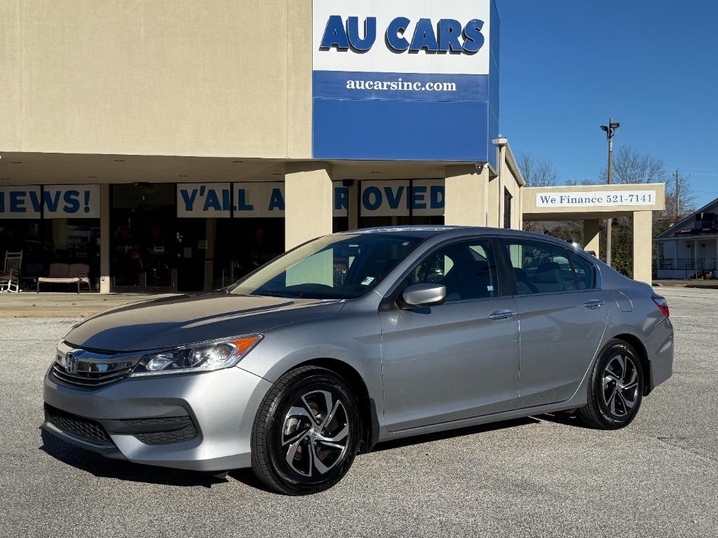 2017 Honda Accord LX's photo