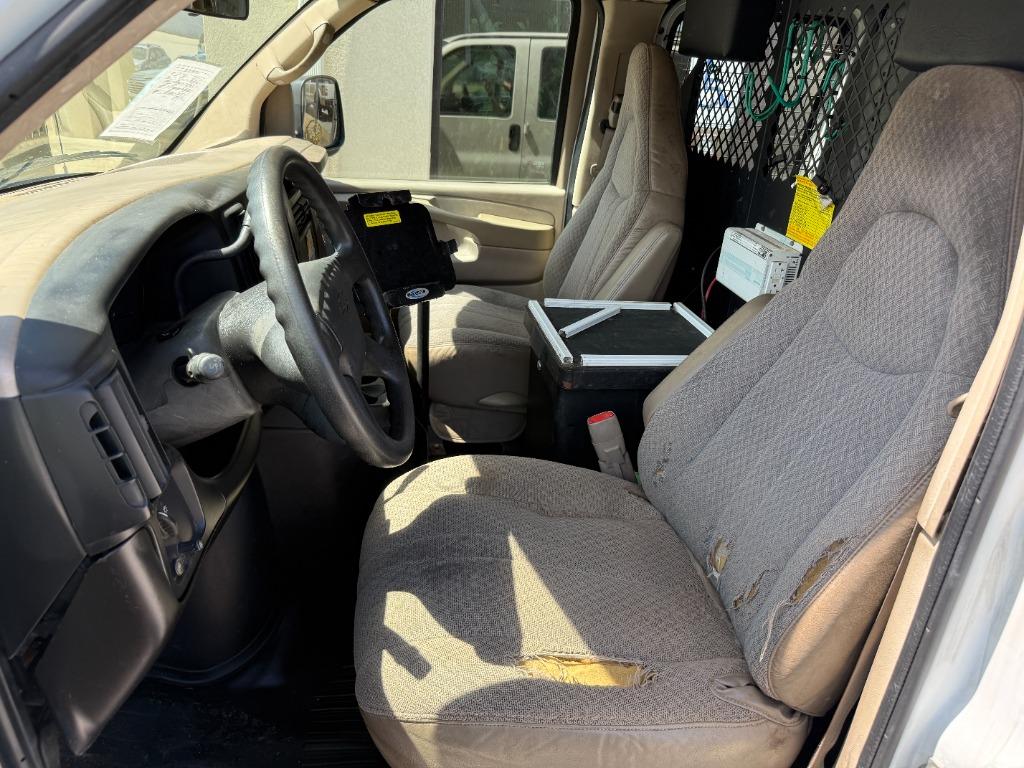2006 Chevrolet Express Cargo Work - Photo 15