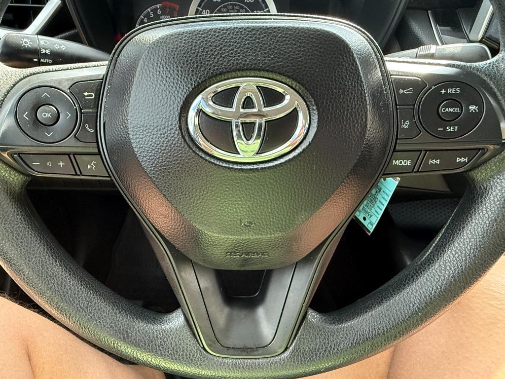 2020 Toyota Corolla LE - Photo 13