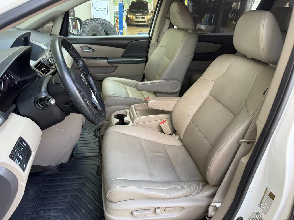 2017 Honda Odyssey EX-L - Photo 25