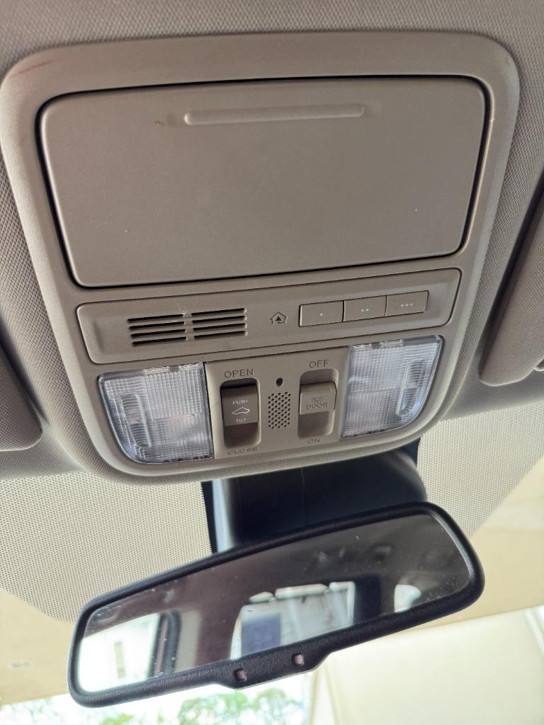 2017 Honda Odyssey EX-L - Photo 20