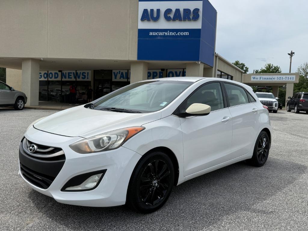 2015 Hyundai Elantra GT 2.0L 6-Speed A/T's photo